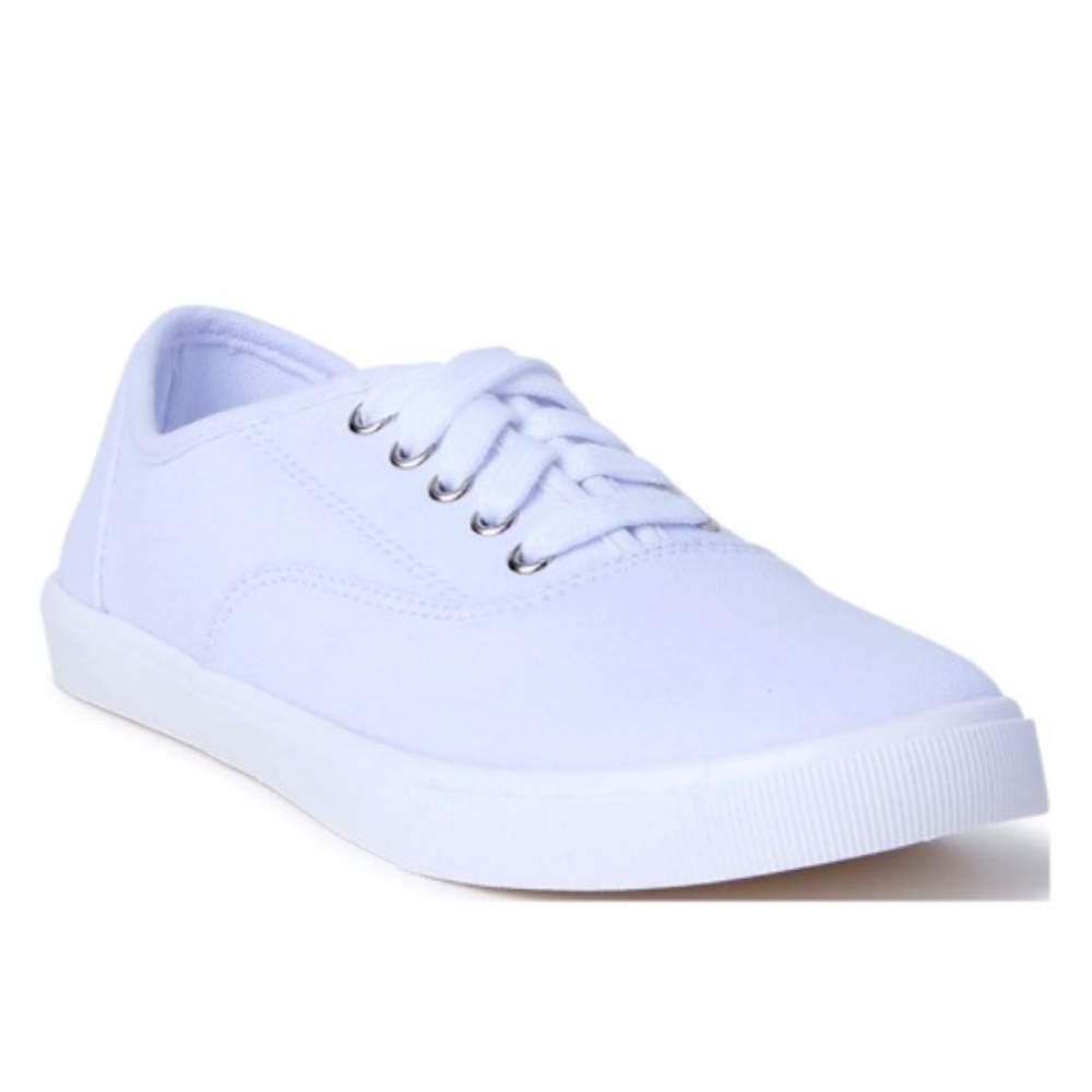 Time and Tru Women's Casual Lace up Sneakers Size  7.5 WHITE